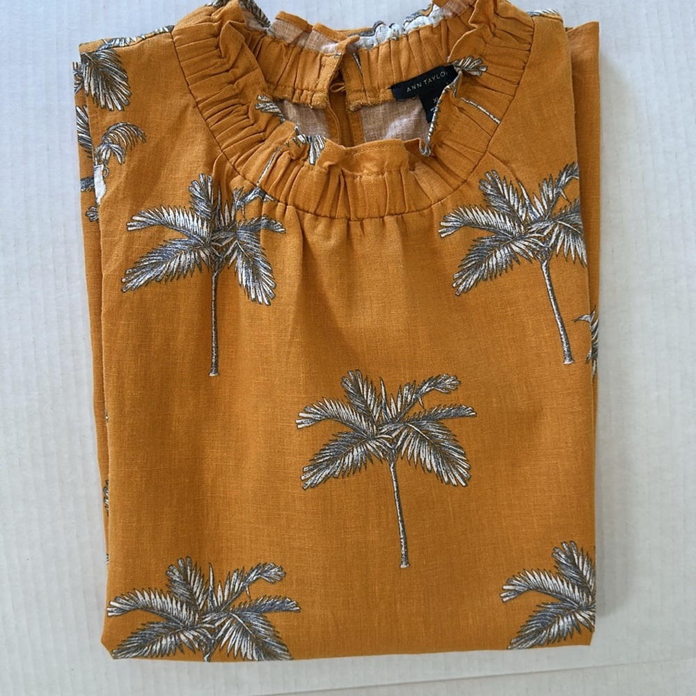 Women’s Mustard Palm Tree Print Sleeveless Top